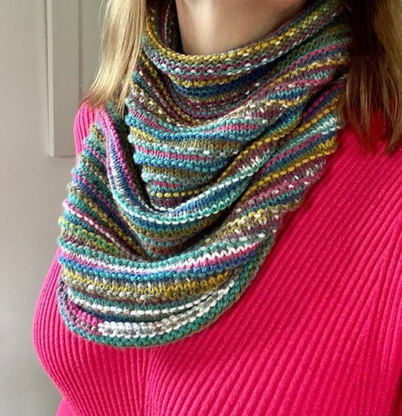 Caledonia Ruched Cowl Knitting Pattern image 1