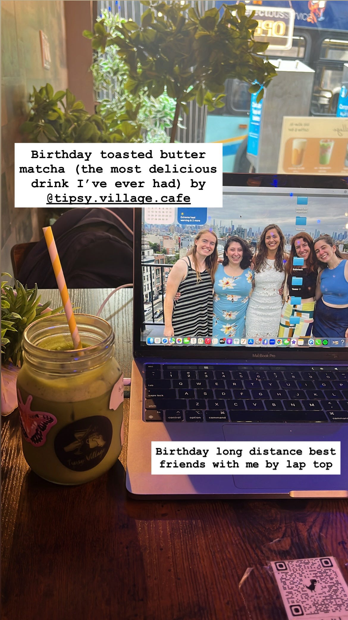 Butter matcha on a table next to an open laptop with smiling friends as background Butter matcha on a table next to an open laptop with smiling friends as background