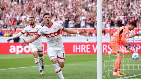 Stuttgart Vs Dortmund: Die Borussen Digilas 1-5