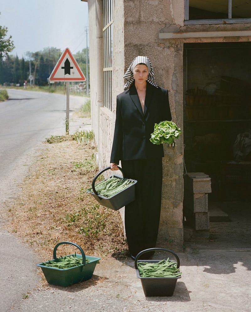 Matteo Azzolini (@whyyoushouldcare): 