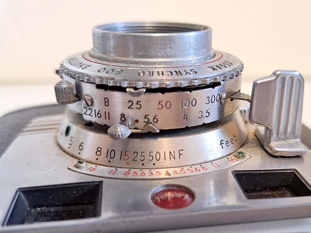 Kodak Signet 35 - by Sean Lamb - The Kodak Collector