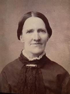 A close-up of a person

AI-generated content may be incorrect.