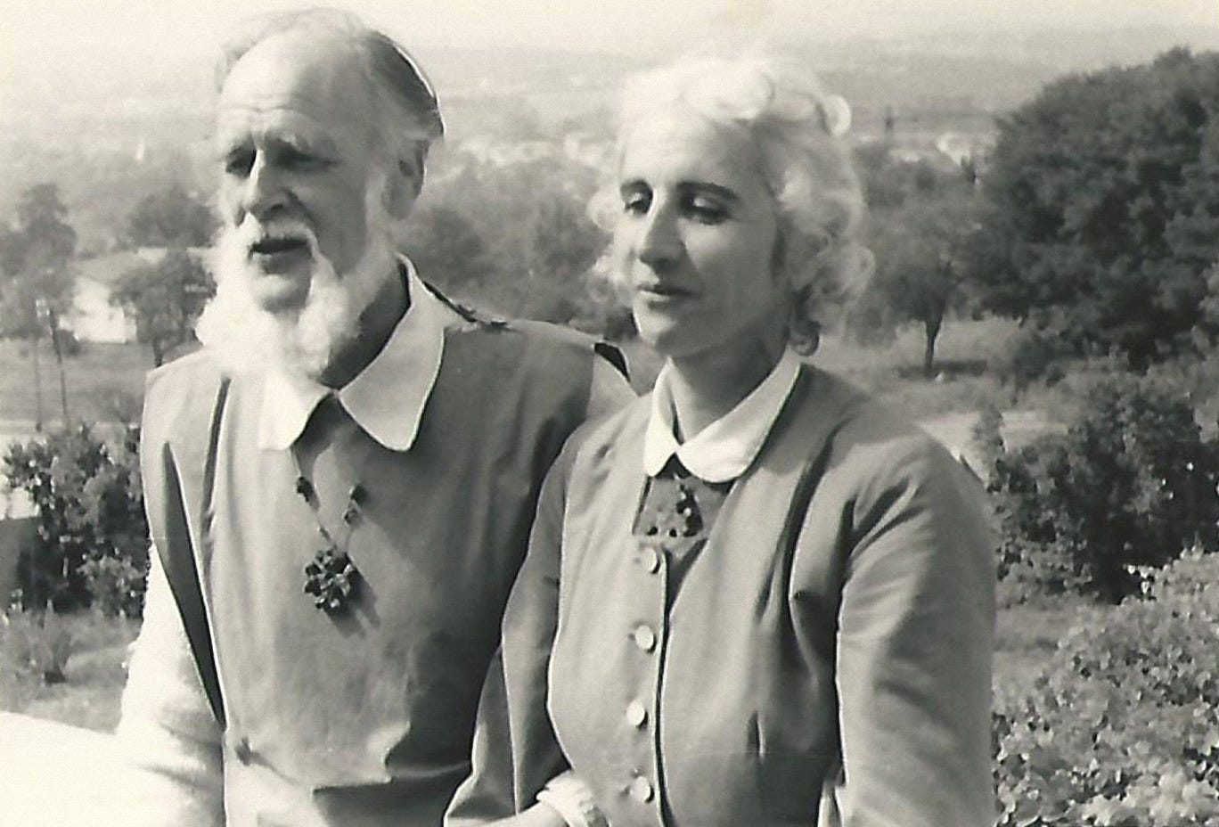 Amis Lanza del Vasto (@AmisLDV) / X Amis Lanza del Vasto (@AmisLDV) / X