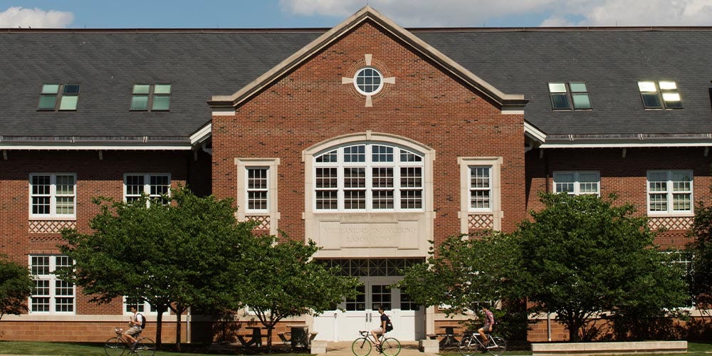 Self-Guided Engineering Tour, Undergraduate Admissions, University of  Illinois Urbana-Champaign