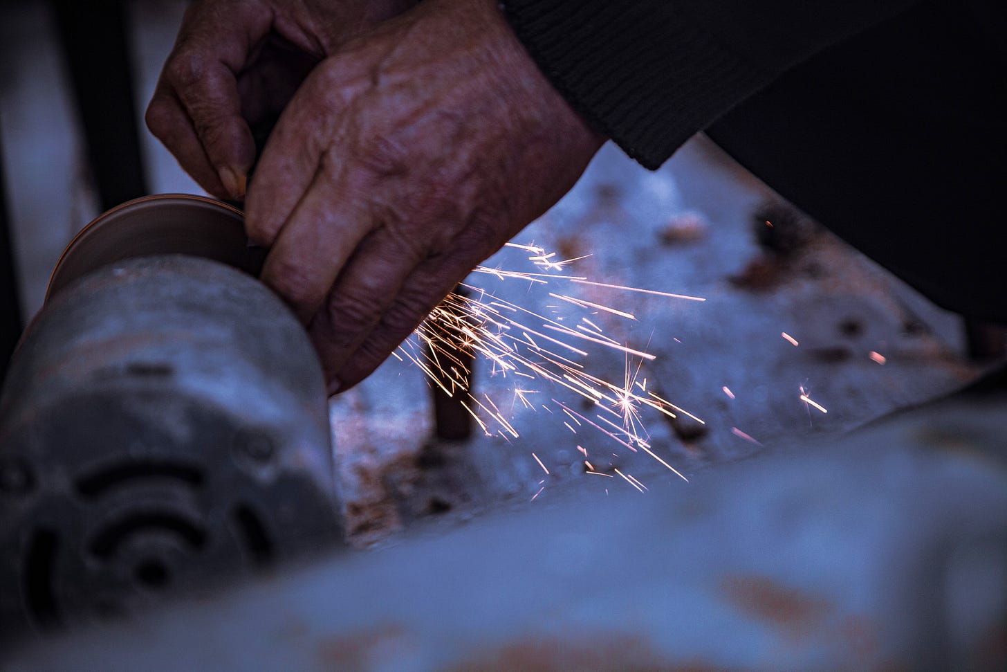 The sparks of grandfather wisdom