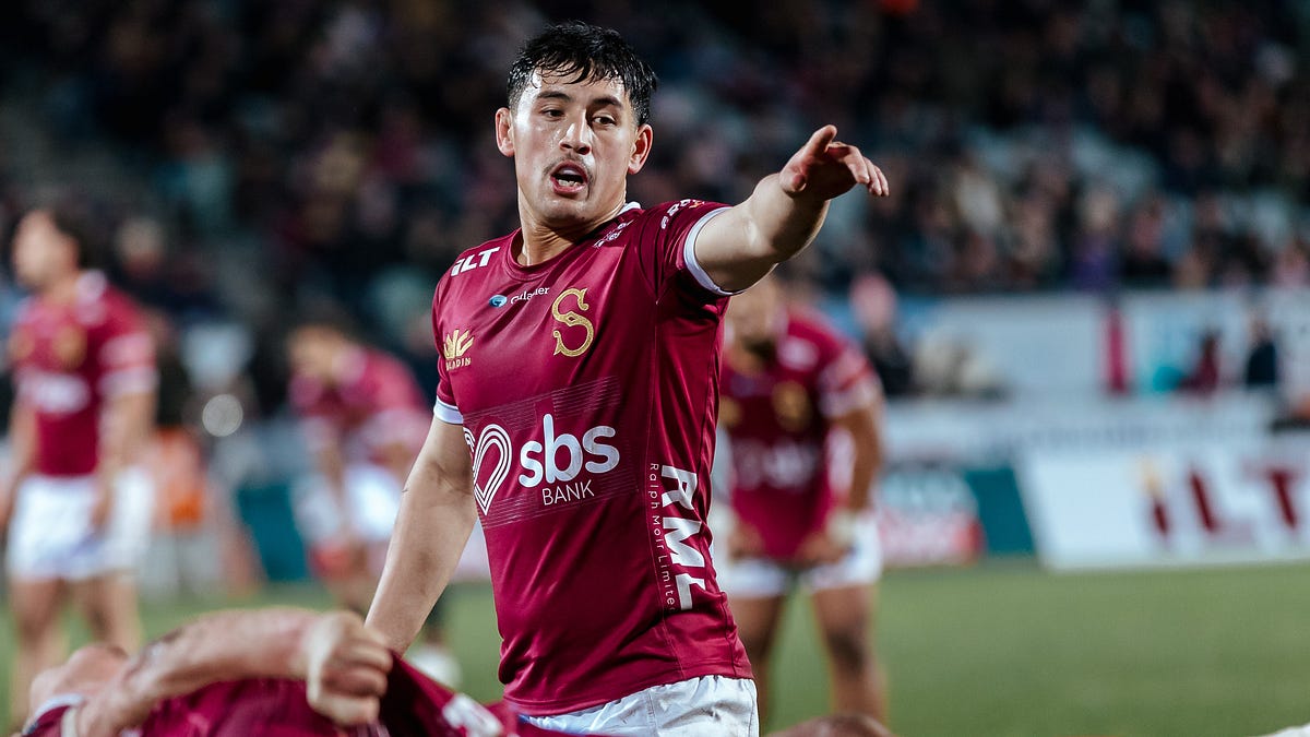 Stags halfback to make Super Rugby debut - by Logan Savory
