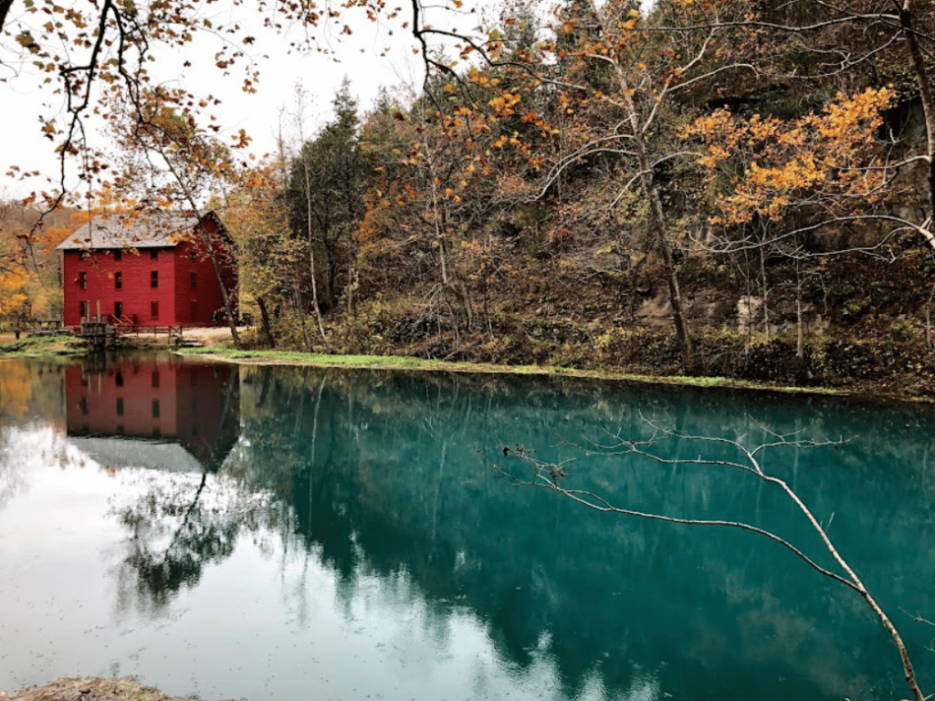 5 Unusual Places in the U.S. to See Leaves Change This Fall