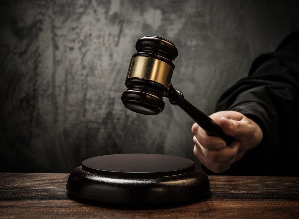 Gavel-Depositphotos_26309173_m-2015.jpg