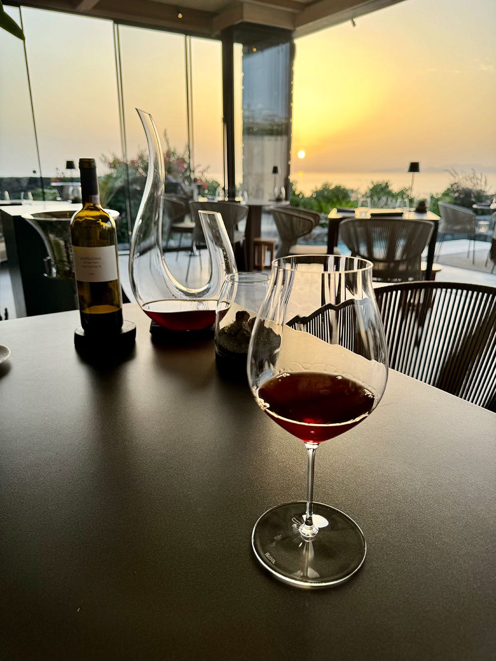 Sunset dinner and wine at Canaves Epitome Elements