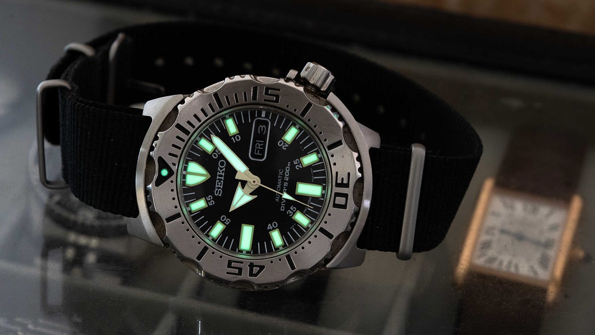 2a150c7b-c355-45a4-bb74-