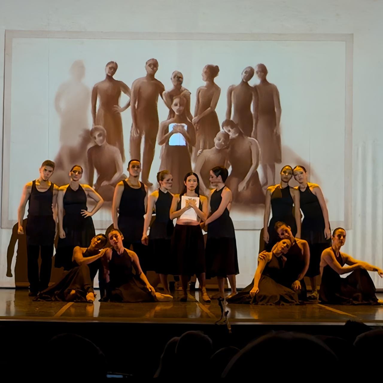 Piracicaba em Danças leva cerca de 100 bailarinos ao palco do Teatro Municipal Dr. Losso Netto