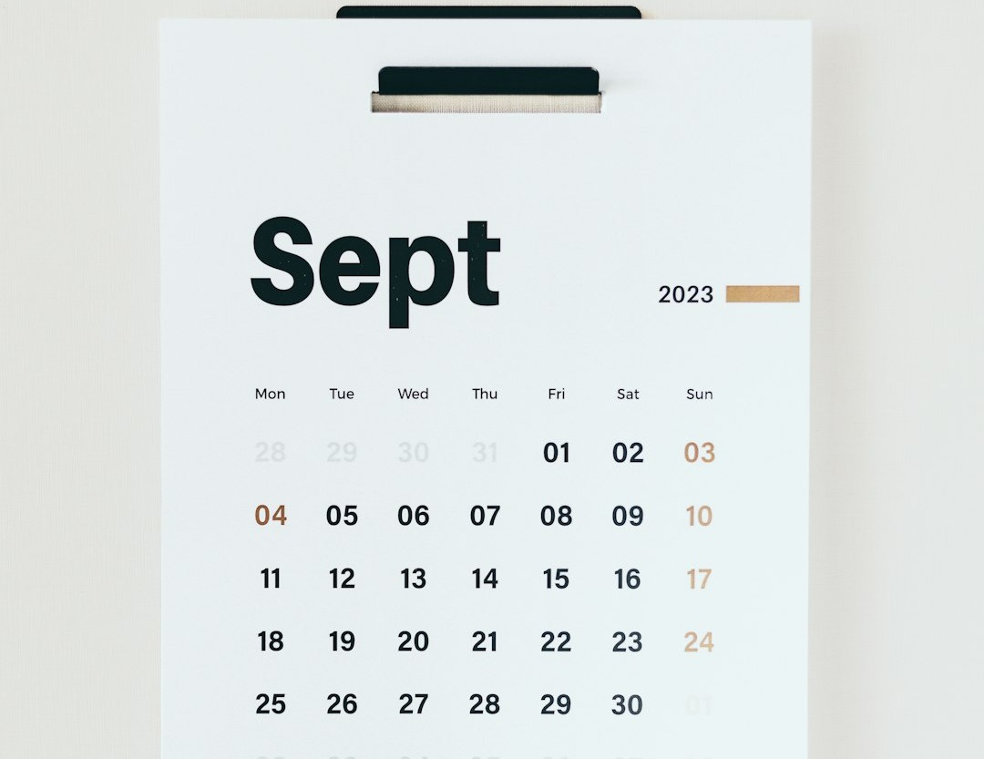 a calendar with the word sep on it