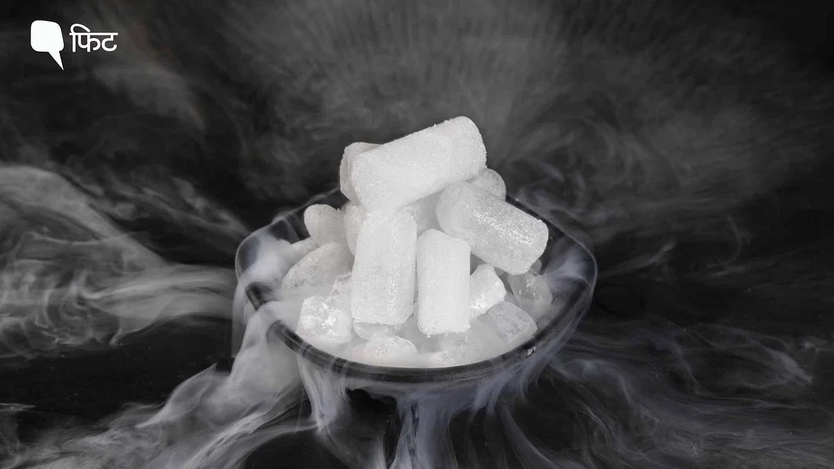 Dry Ice: गुरुग्राम में ड्राई आइस खाने से लोग हुए बीमार, क्या हैं इसके हेल्थ रिस्क?- Dry Ice: People Fell Ill After Eating Dry Ice In Gurugram, What Are Its Health Risks? Dry Ice: गुरुग्राम में ड्राई आइस खाने से लोग हुए बीमार, क्या हैं इसके हेल्थ रिस्क?- Dry Ice: People Fell Ill After Eating Dry Ice In Gurugram, What Are Its Health Risks?