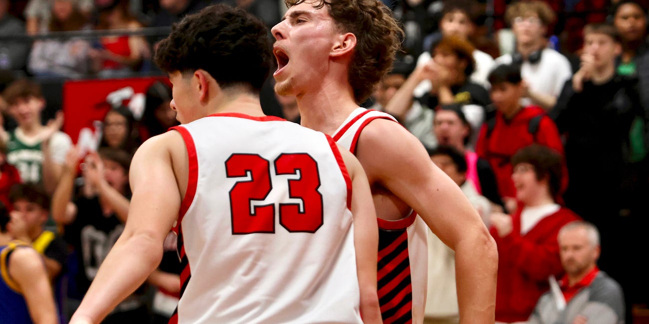 High School Basketball Roundup: R.A. Long still undefeated after another slobber-knocker with Columbia River