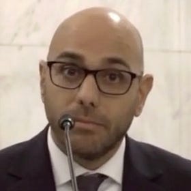 "You can't sue Pfizer or J & J or Moderna for any of the injuries"—Attorney Aaron Siri on the Avalanche of Covid Jab Injuries, the Bravery of Dr. Patricia Lee, and Physician Fear