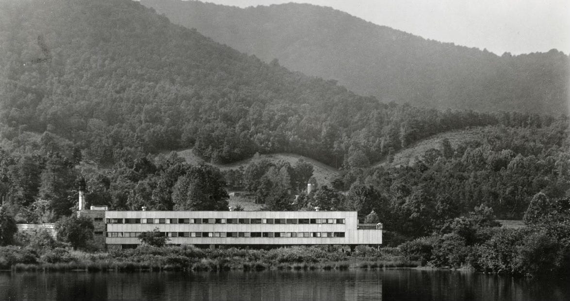 Black Mountain College - The Art of it All