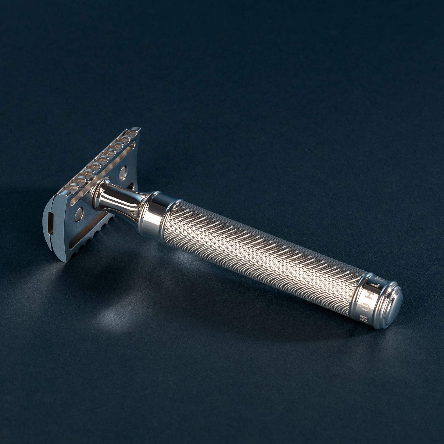 M MÜHLE Muhle R41 Open Comb Safety Razor - No Blades Included : Amazon.ca:  Beauty & Personal Care