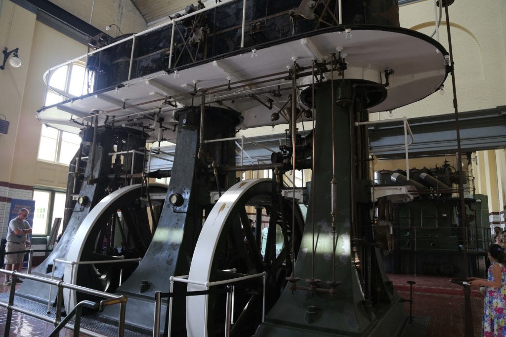 1909 vertical triple-expansion steam engine 1909 vertical triple-expansion steam engine