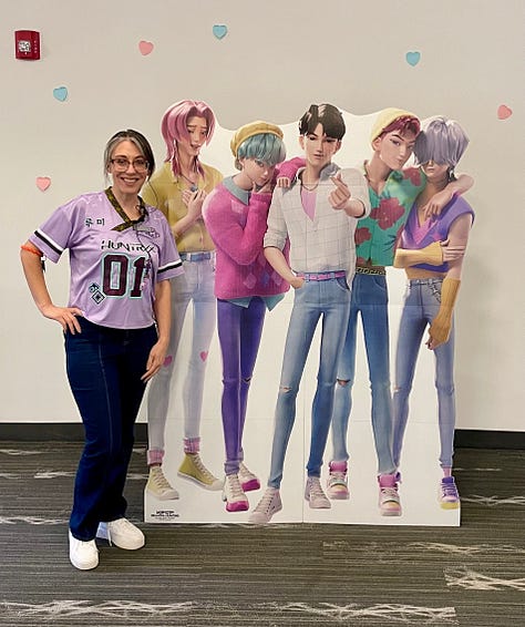 L: Ivy dressed in traditional Korean costume. Center: Ivy posing next to the Saja Boys. R: The programming guide featuring a pic of Ivy and Derpy