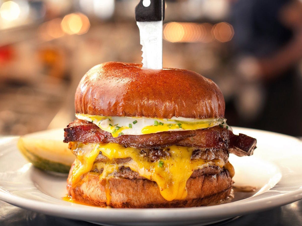 Au Cheval Cheeseburger Is One of America's Best - Business Insider