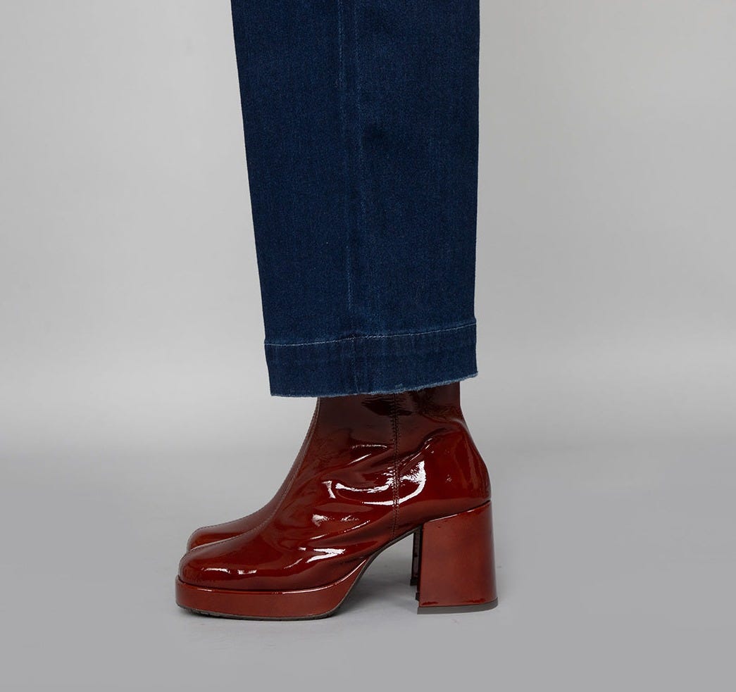 Sassy Tan Patent Sassy Tan Patent