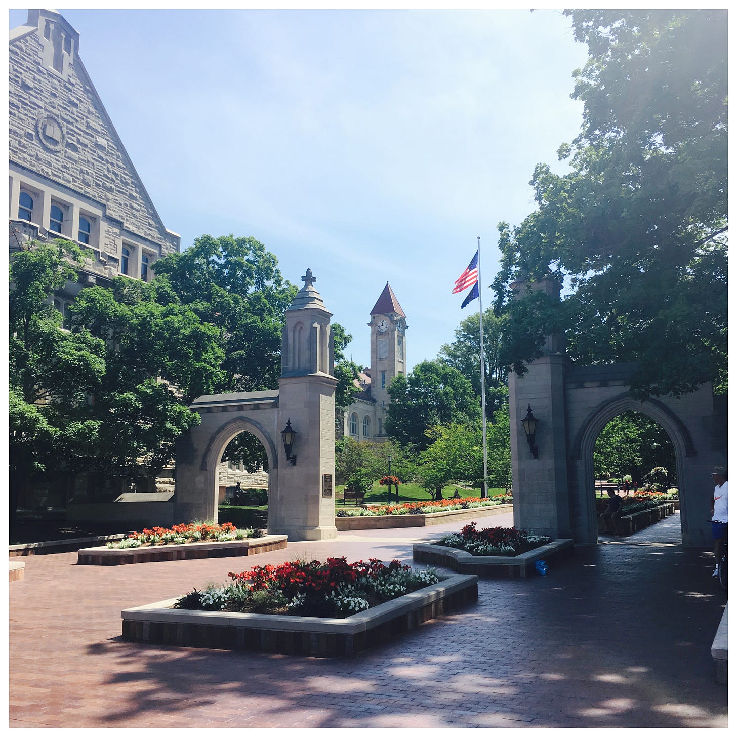 Photo of entrance (Sample Gates) of Indiana University