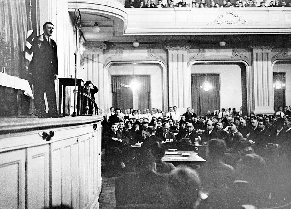 File:AdolfHitler speech 4December1930 NeueWelt Hasenheide Neukölln Berlin alternate.jpg