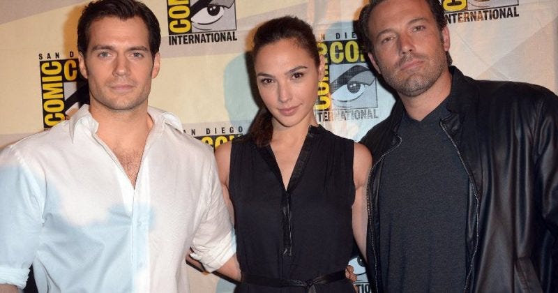 justice league henry cavill with ben affleck comic con 2016 justice league henry cavill with ben affleck comic con 2016