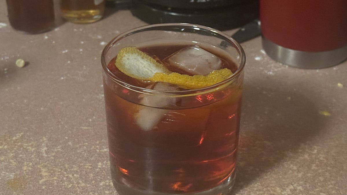 Welcome To Wonkette Happy Hour, With This Week's Cocktail, The Garage Sale!