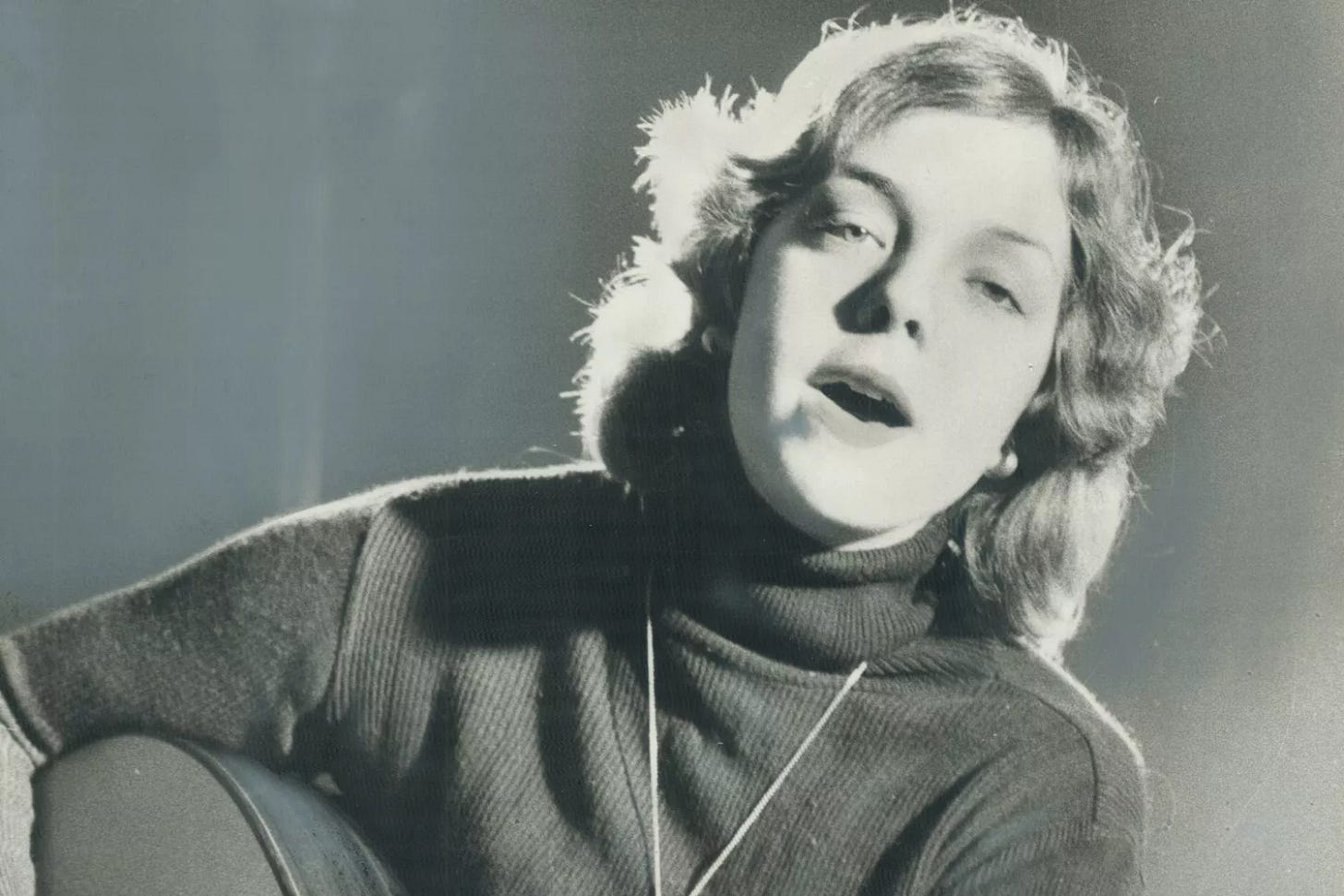 CANADA - JANUARY 24: A veteran; Shirley Eikhard has learned to survive in the music industry. Yet in her prodigious self-development there's a sense that she's missed something: Her musical world is almost all she knows. (Photo by Reg Innell/Toronto Star via Getty Images) CANADA - JANUARY 24: A veteran; Shirley Eikhard has learned to survive in the music industry. Yet in her prodigious self-development there's a sense that she's missed something: Her musical world is almost all she knows. (Photo by Reg Innell/Toronto Star via Getty Images)