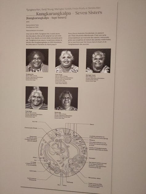 Vues de l'exposition "Songline" au musée du quai Branly, Paris, 2023.