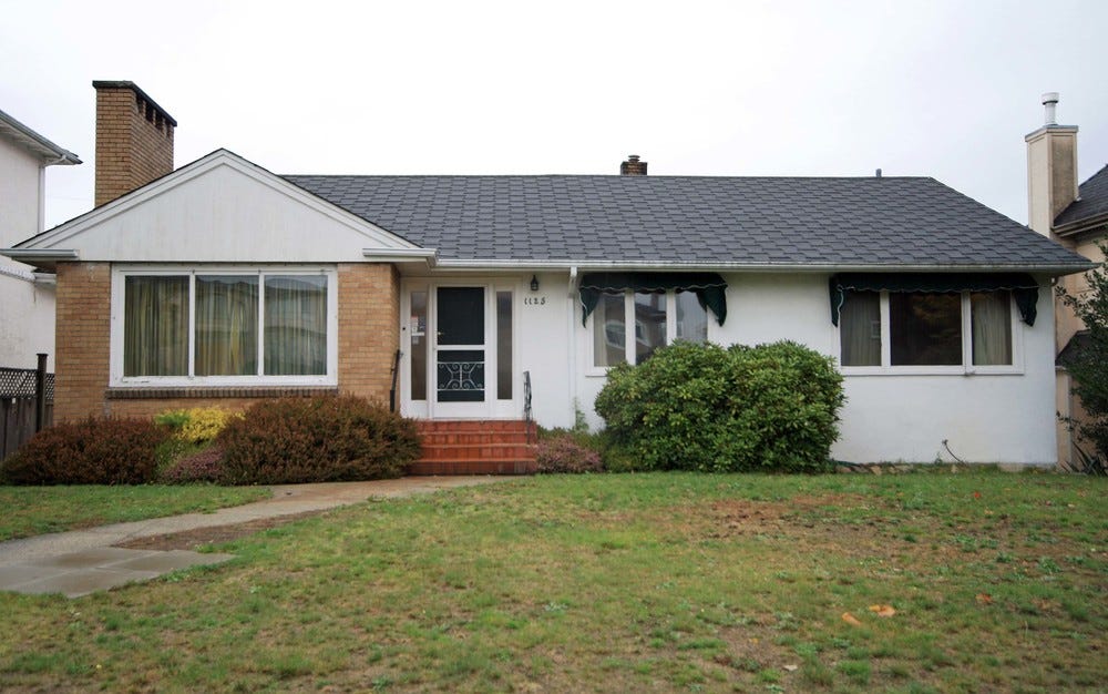 South Granville Bungalow with basement: 5 bedroom