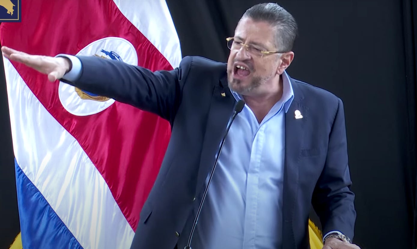 Chaves se compara con Moisés bíblico tras defender a Marta Esquivel y  atacar a diputados y universidades • Semanario Universidad