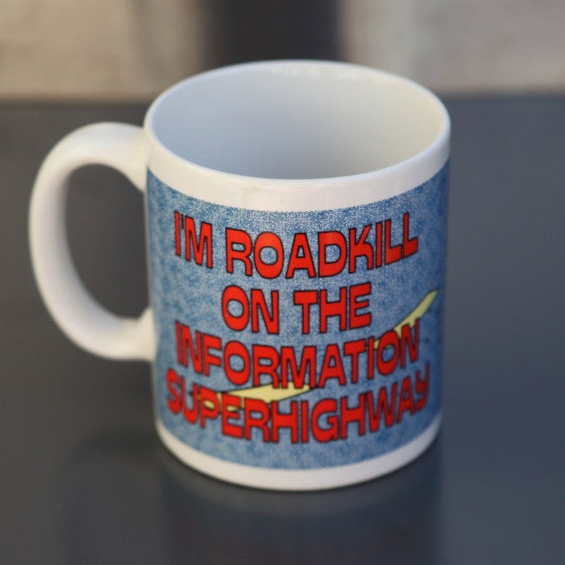 cherryREVOLVER GARFIELD ceramic coffee mug I am Roadkill on imagen 2