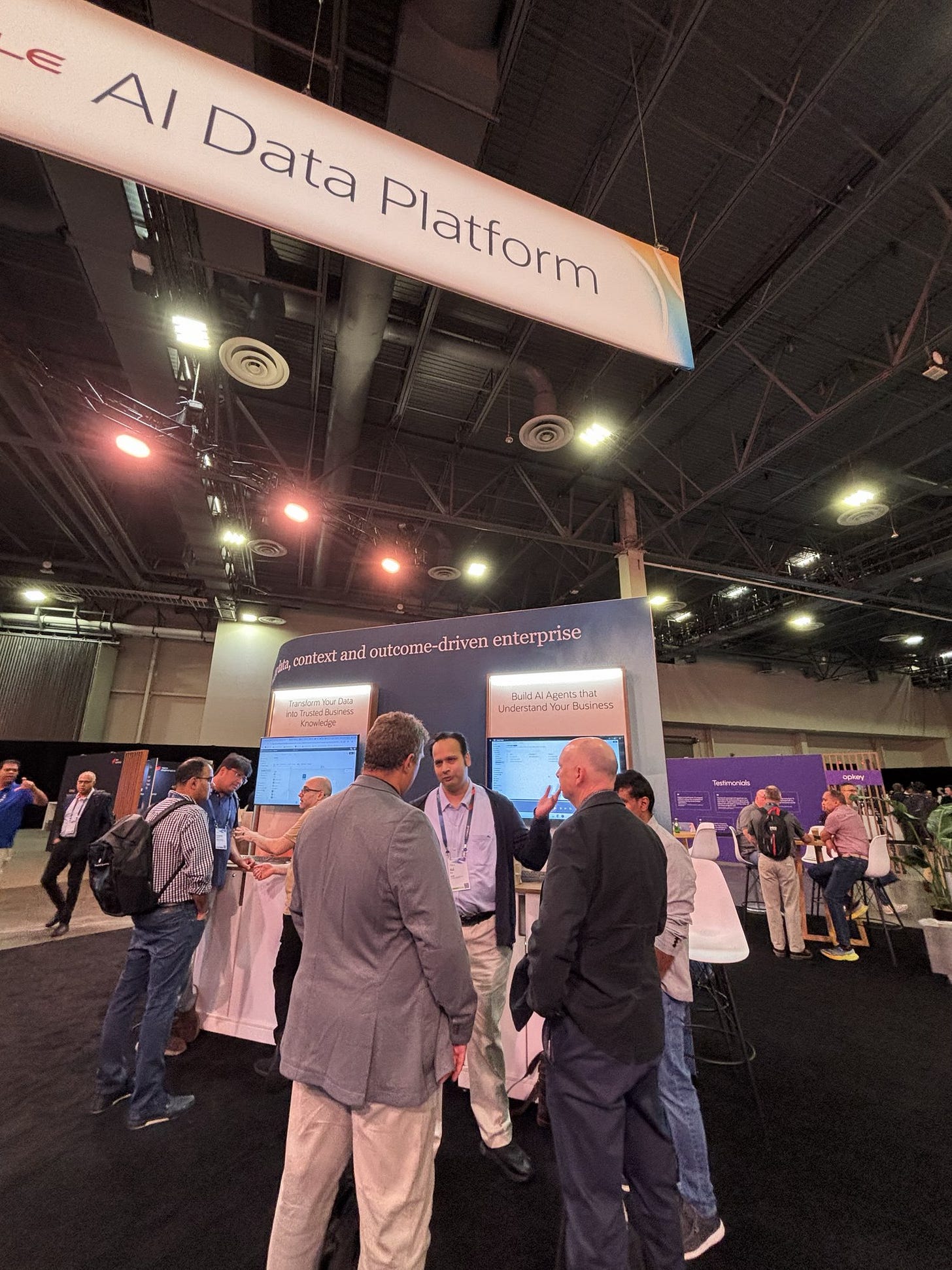 Conversations at the Oracle AI Data Platform booth, Oracle AI World 2026 Conversations at the Oracle AI Data Platform booth, Oracle AI World 2026