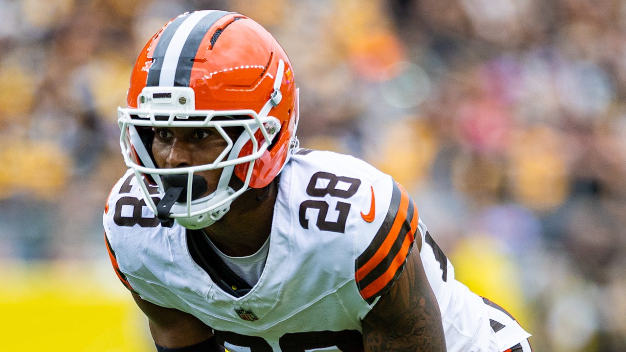 Cleveland Browns sign veteran cornerback Tre Avery to the active roster Cleveland Browns sign veteran cornerback Tre Avery to the active roster
