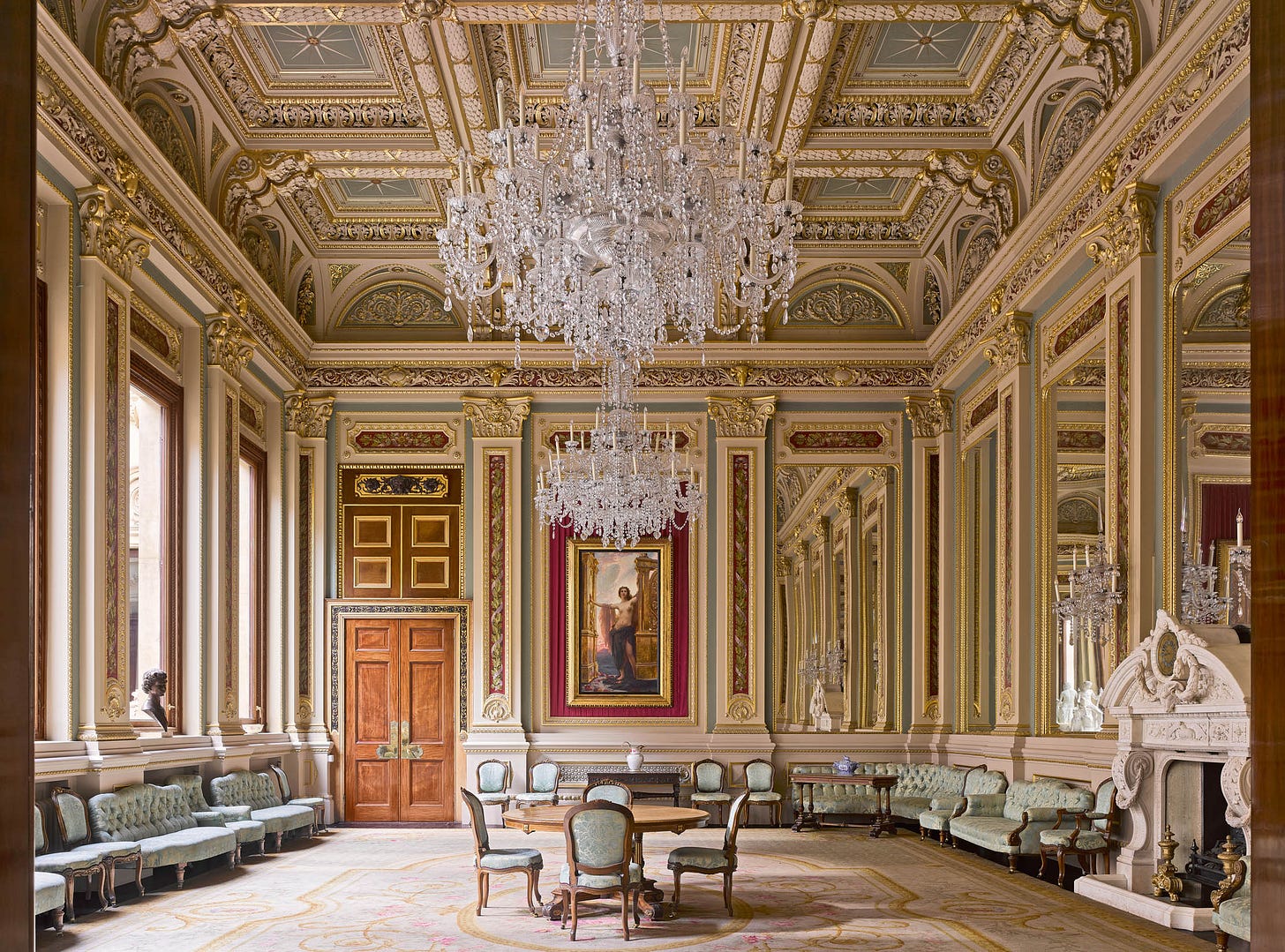Draper's Hall: Inside the exquisite and spectacular place that's one of the  finest halls in London | Country Life
