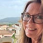 Caryl Lyons's avatar