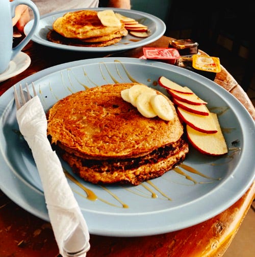 pancakes at KM-0 in la ventana.