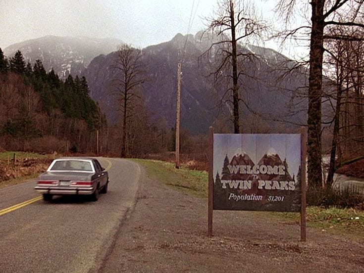 Unraveling the Twin Peaks Aesthetic: Mystery, Surrealism, and Inspired ...