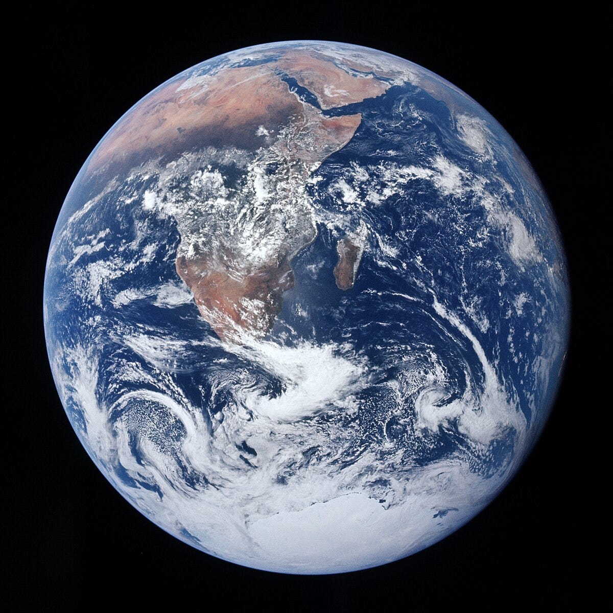 Earth - Wikipedia