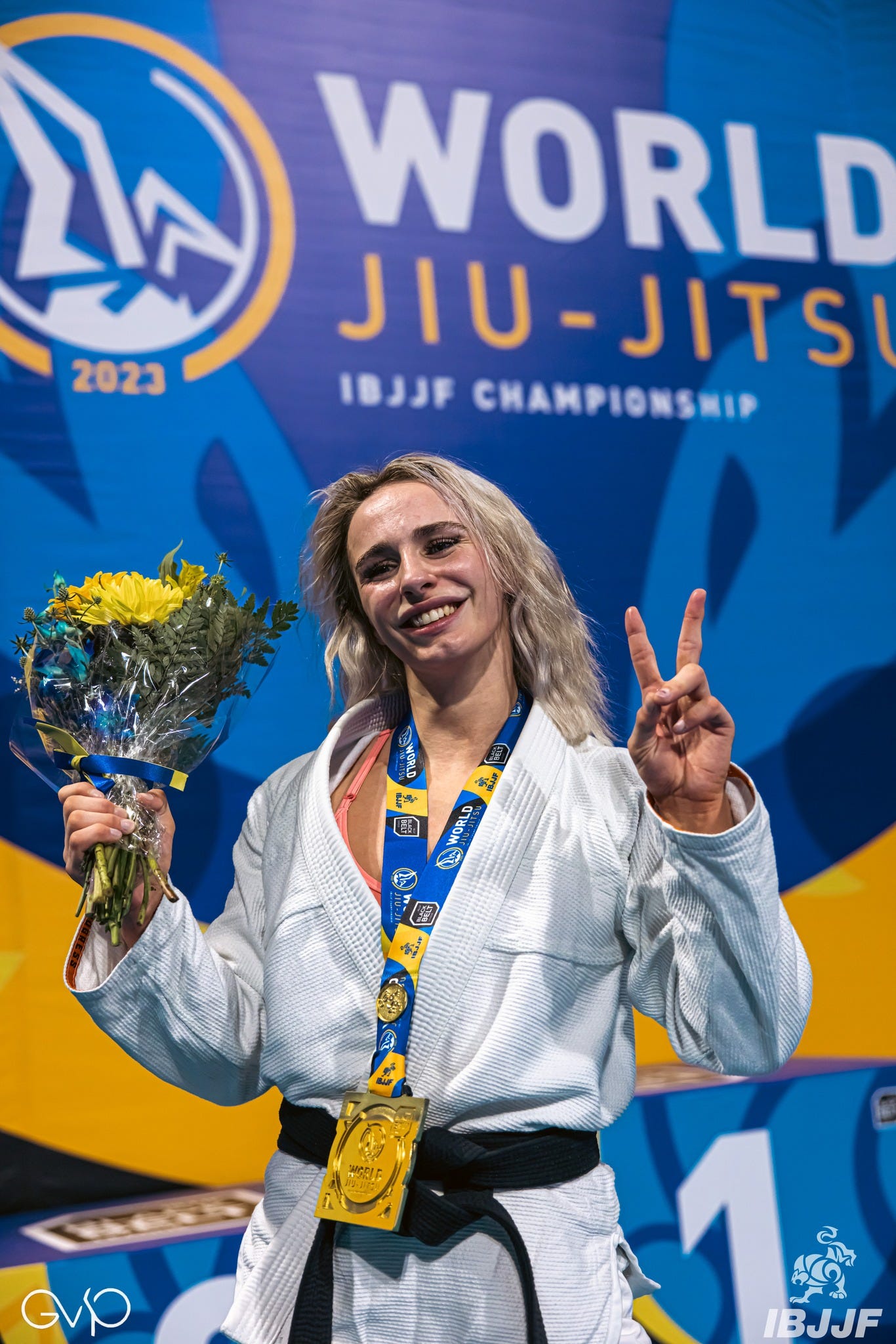 IBJJF on X: "Happy birthday to 2X World Champion, 4X World No-Gi Champion,  3X European Champion and Brasileiro Champion Ffion Davies! Congratulations  on all of your success, we wish you al the