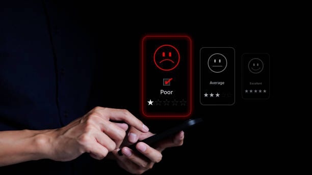 Unhappy user giving sadness emotion face on online survey. Customer review satisfaction feedback survey concept. experience dissatisfied, bad review, bad service dislike bad quality, low rating, Unhappy user giving sadness emotion face on online survey. Customer review satisfaction feedback survey concept. experience dissatisfied, bad review, bad service dislike bad quality, low rating, consumer protection act stock pictures, royalty-free photos & images