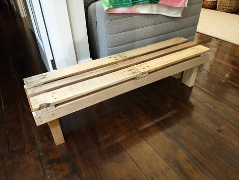 Constructing a small wooden bed as a bed extension in the van