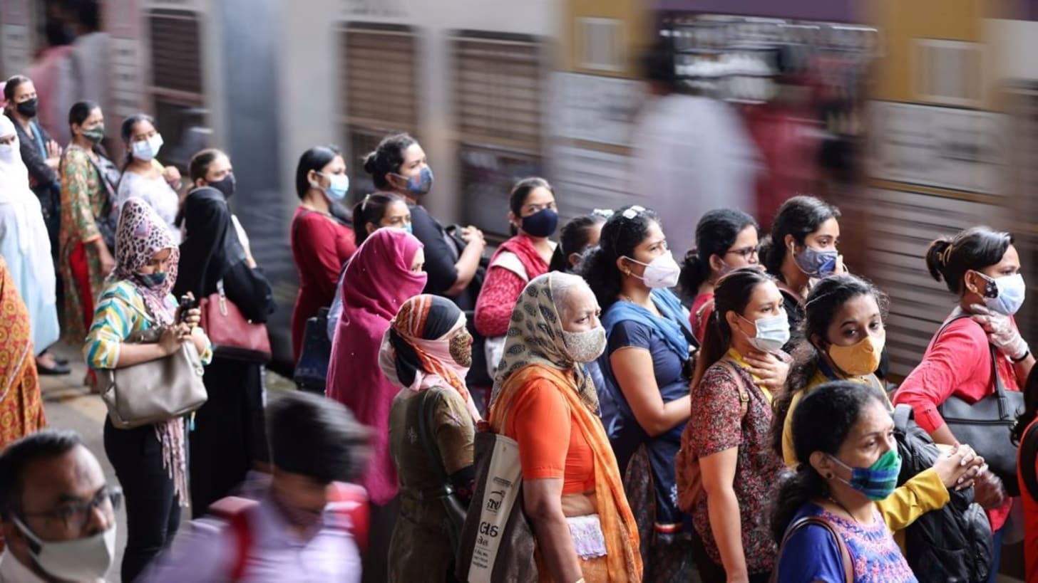 MHA extends Covid guidelines till Sept 30, directs localised measures ahead  of festive season | Latest News India - Hindustan Times