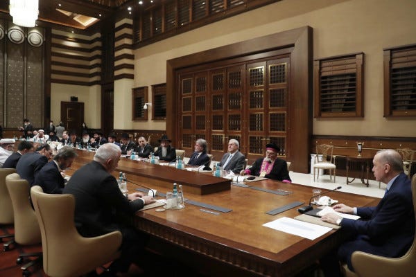 C2F5A2CA-8D69-4E25-8DA3-5822B7508D78_1_201_a