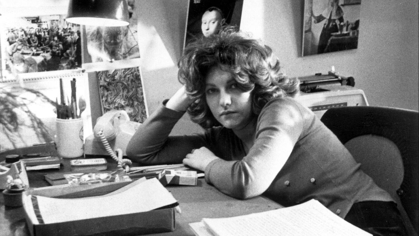 The Sneaky Subversiveness of Laurie Colwin - The New York Times