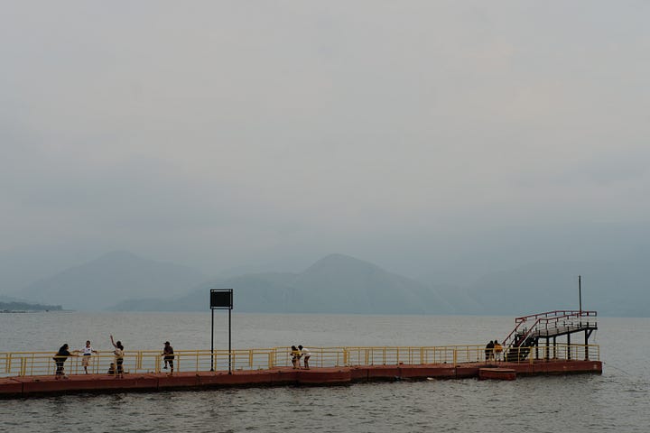 Scenes of local people enjoying the lake