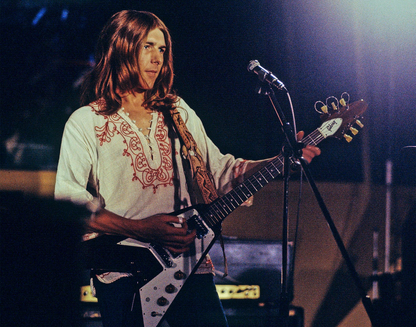 Mick Ralphs of Mott The Hoople performs at Island Records' Basing Street Studios in London on August 10 1971. He plays a Gibson Flying V guitar. Mick Ralphs of Mott The Hoople performs at Island Records' Basing Street Studios in London on August 10 1971. He plays a Gibson Flying V guitar.