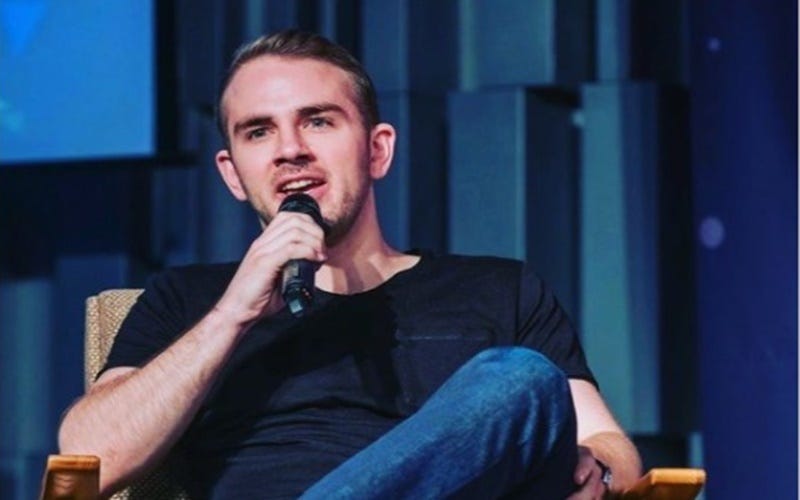 Kenalan dengan Devin Finzer, Co-Founder dan CEO OpenSea, Crazy Rich Dunia  NFT - Entrepreneur Bisnis.com